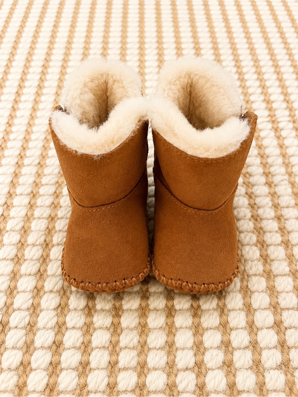 UGG Baby Classic Sheepskin Boots | Chestnut | Size 0/1 Infant